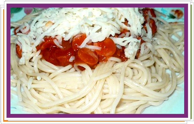 Rychlé špagety s párkem