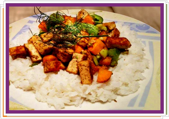 Barevné tofu s jasmínovou rýží