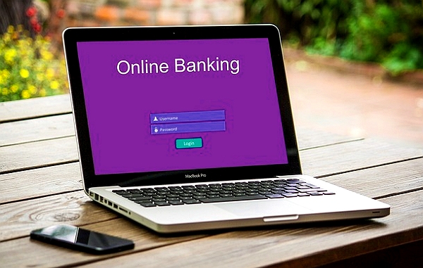 on-line bankovnictví - on-line banking (Ilustrační foto)